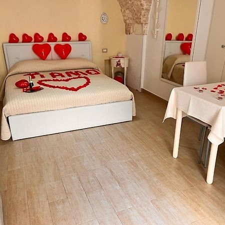 Casa Lari Apartment Martina Franca Bagian luar foto