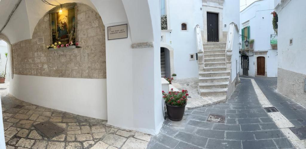 Casa Lari Apartment Martina Franca Bagian luar foto
